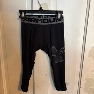 Under Armour Kids Black and Gray Heatgear Leggings